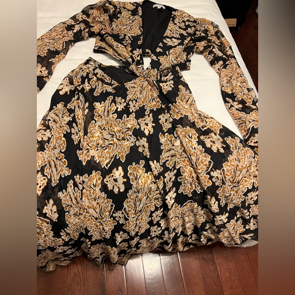 Gianni Bini Marisol Jacquard Cut Out Long Sleeved V Dress as - Picture 6 of 11